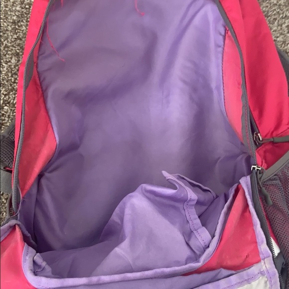 Pink backpack! - Picture 4 of 6